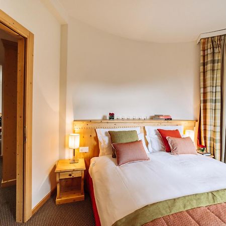Schloss Hotel & Spa Pontresina Bagian luar foto