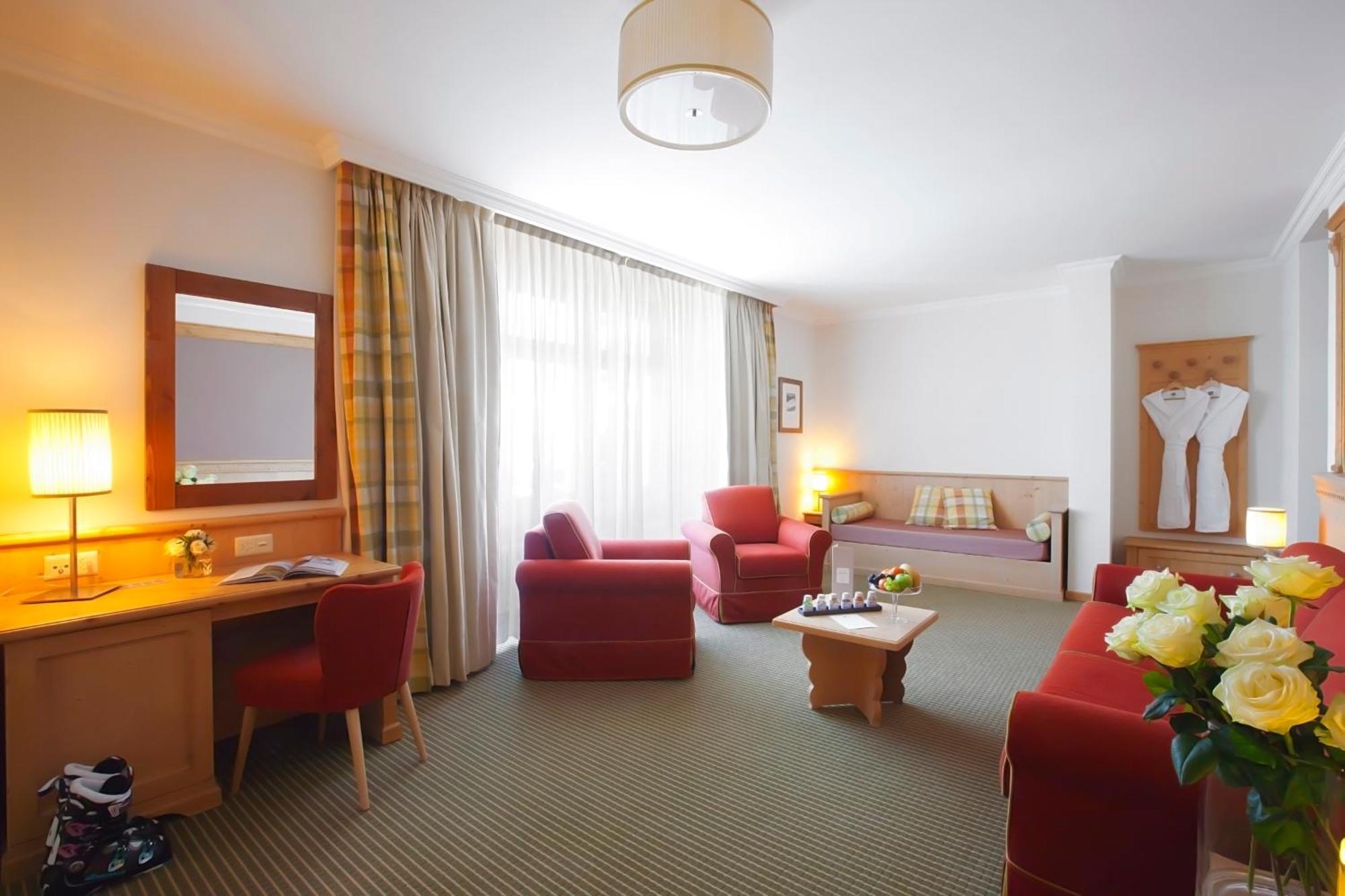 Schloss Hotel & Spa Pontresina Bagian luar foto