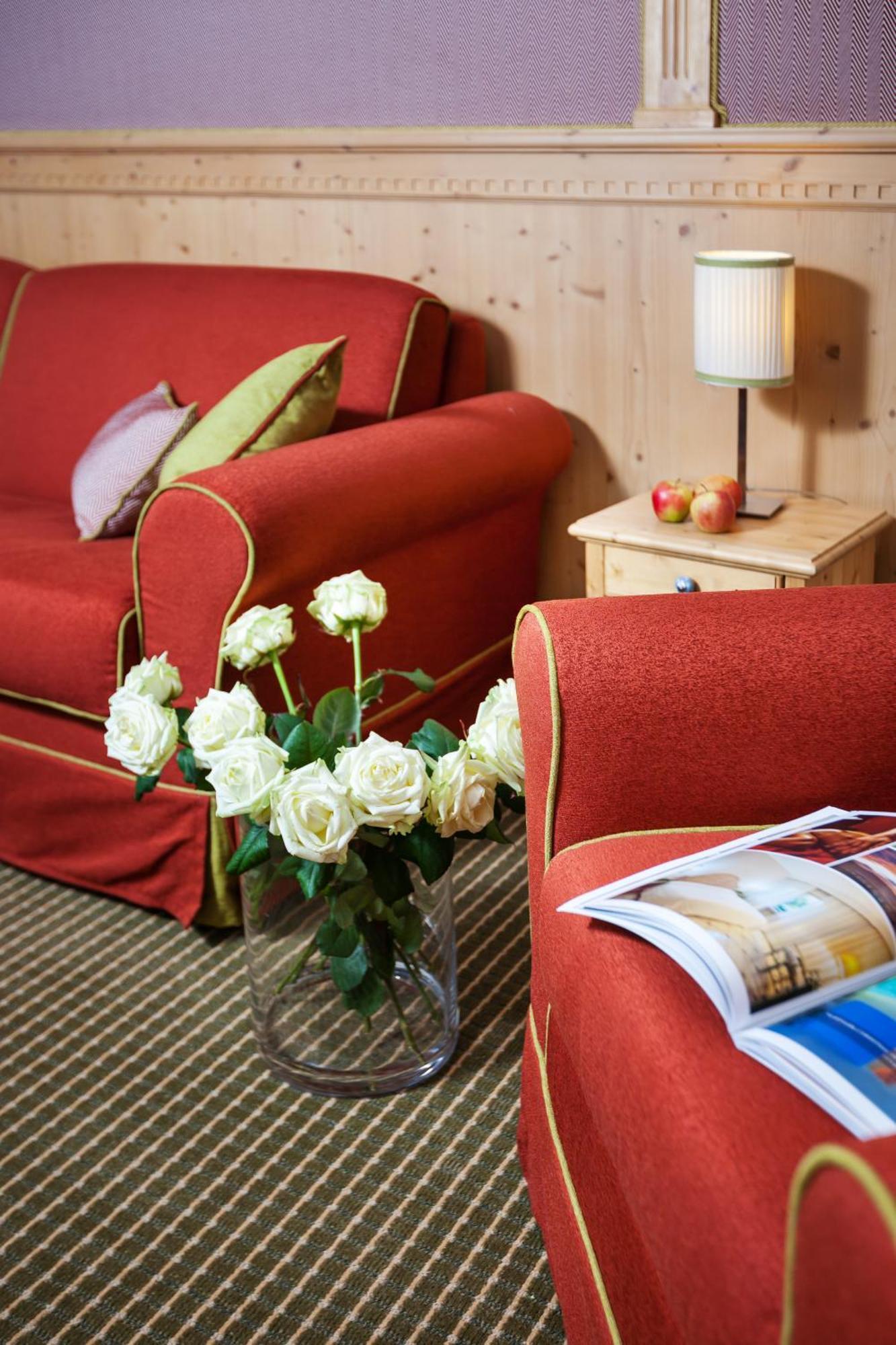Schloss Hotel & Spa Pontresina Bagian luar foto