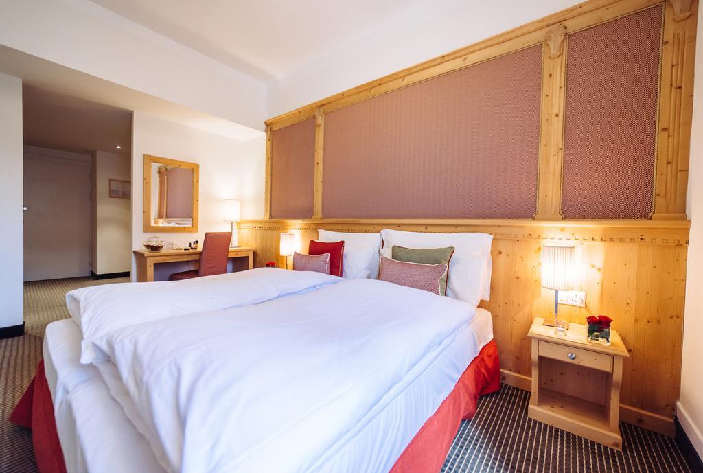Schloss Hotel & Spa Pontresina Bagian luar foto