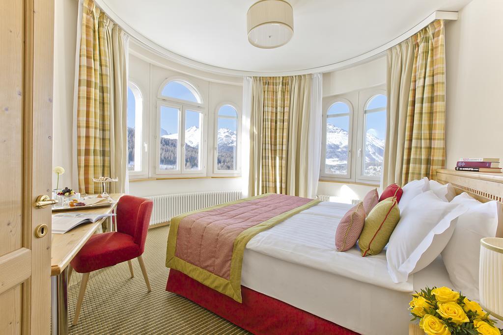 Schloss Hotel & Spa Pontresina Bagian luar foto