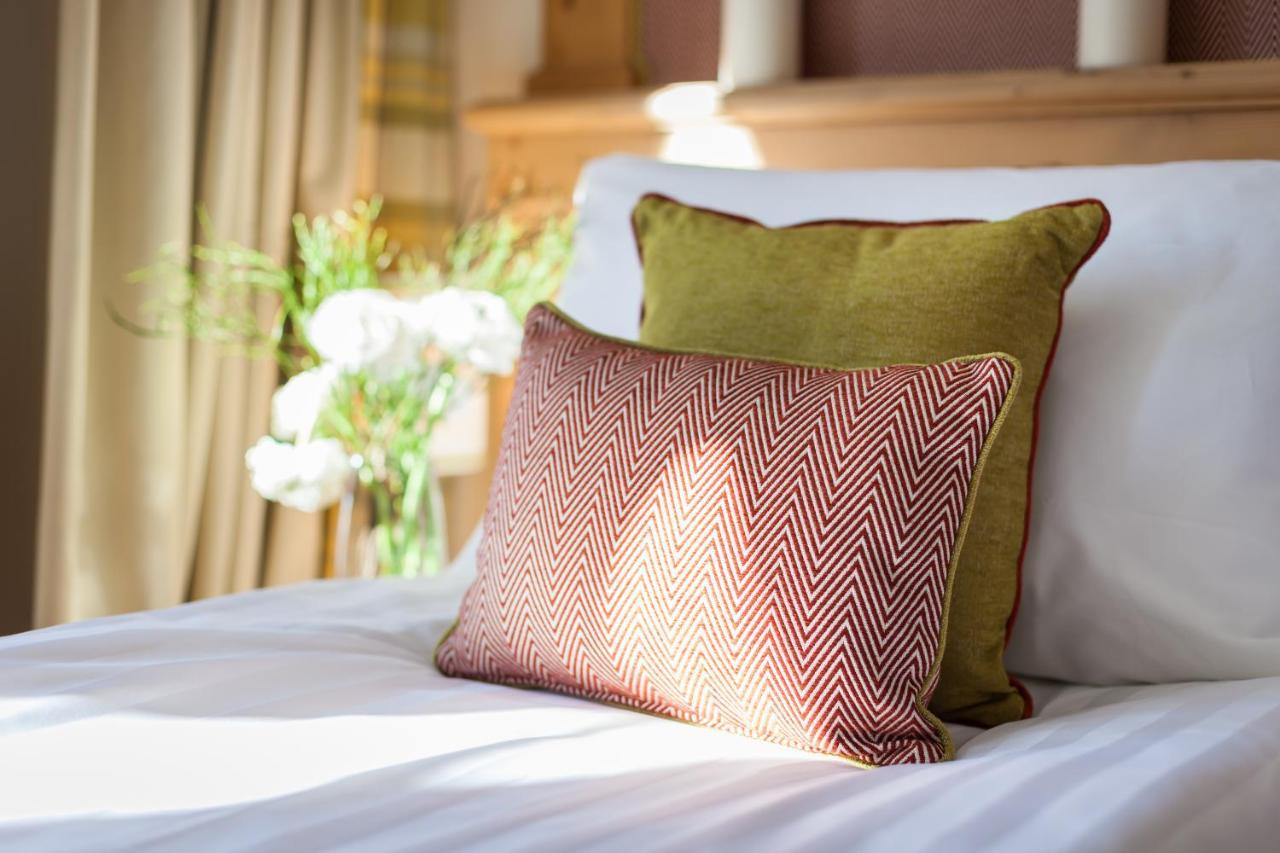Schloss Hotel & Spa Pontresina Bagian luar foto