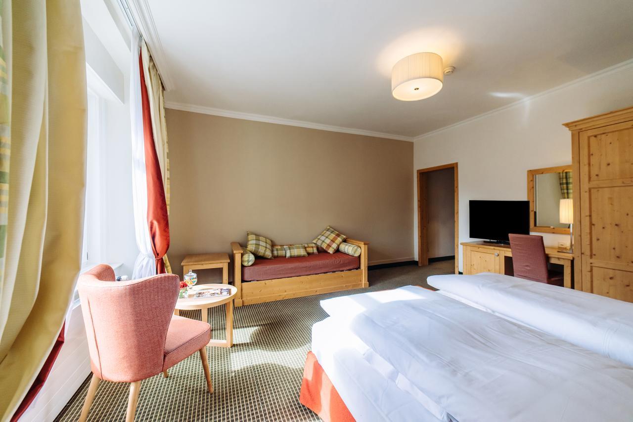 Schloss Hotel & Spa Pontresina Bagian luar foto