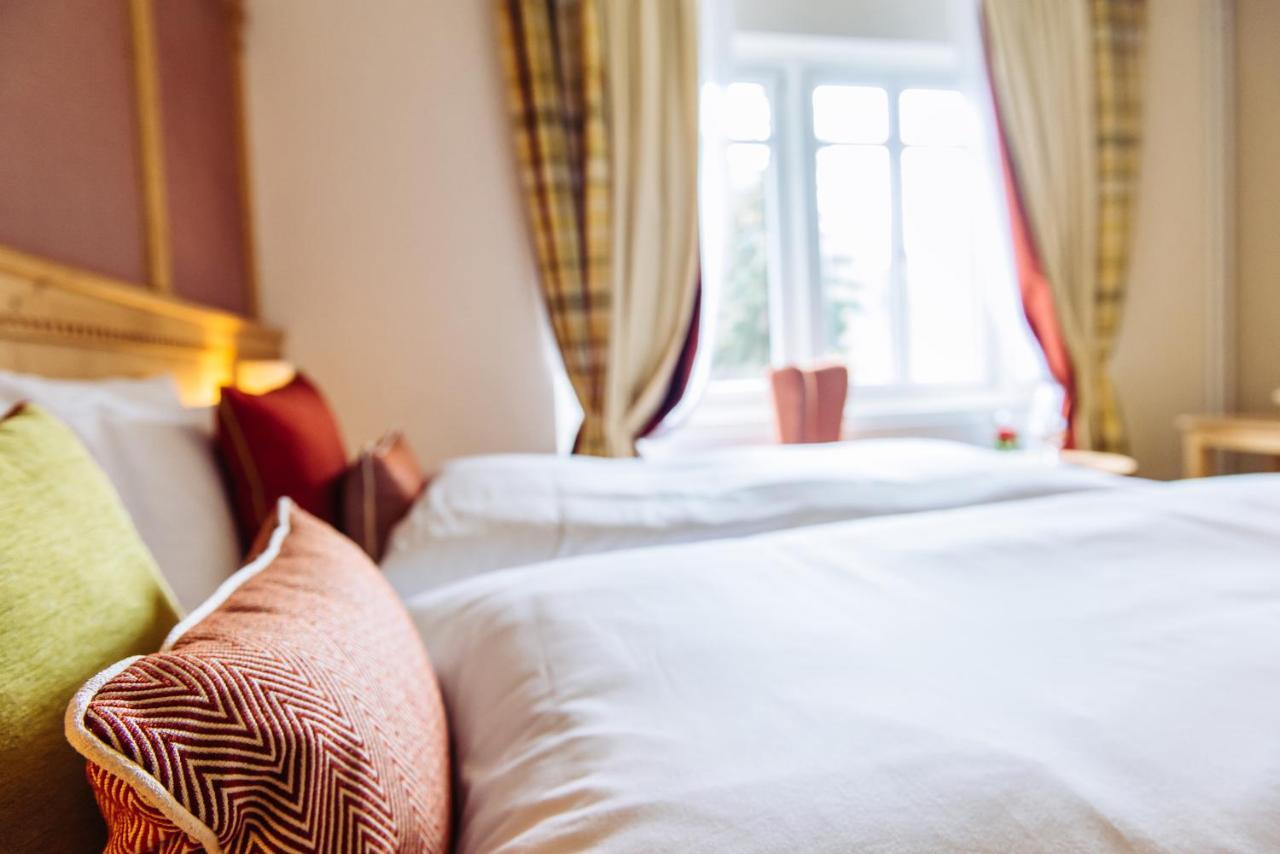 Schloss Hotel & Spa Pontresina Bagian luar foto