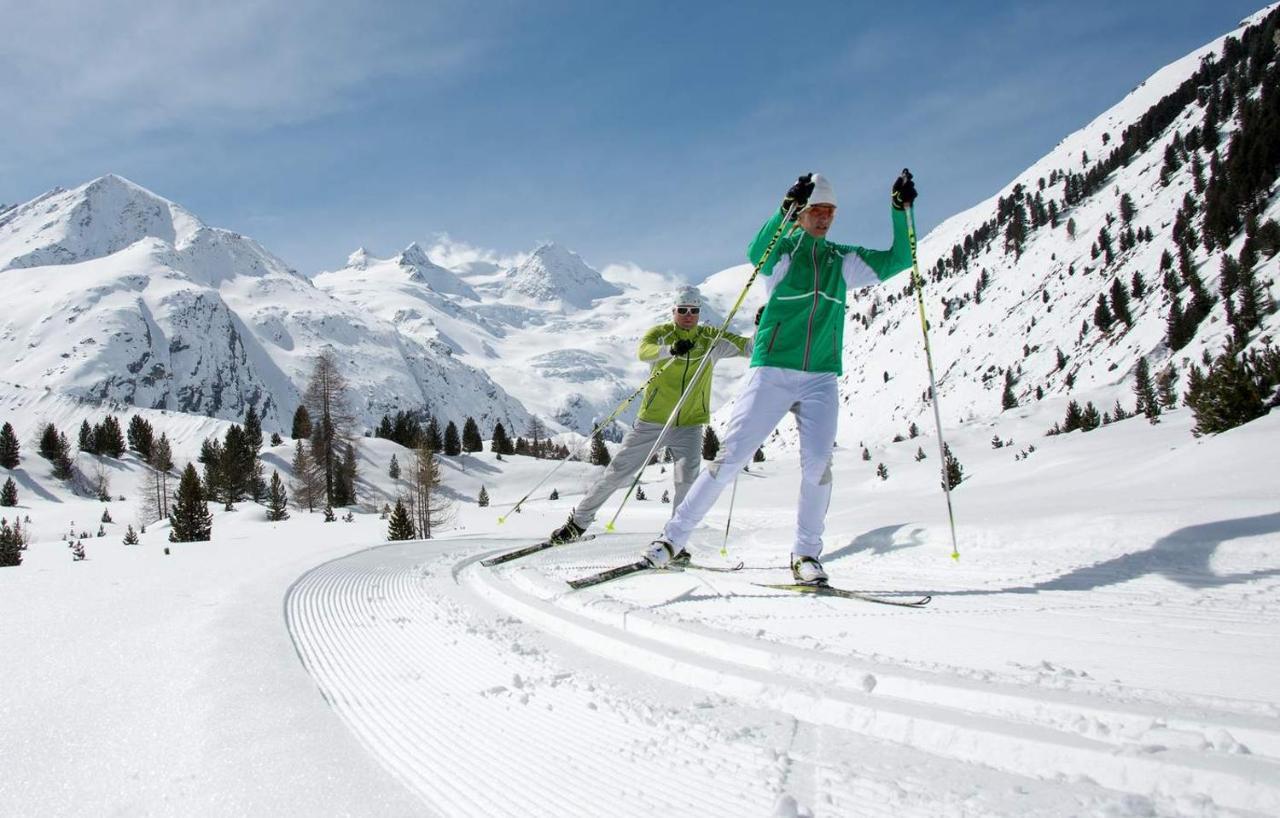 Schloss Hotel & Spa Pontresina Bagian luar foto